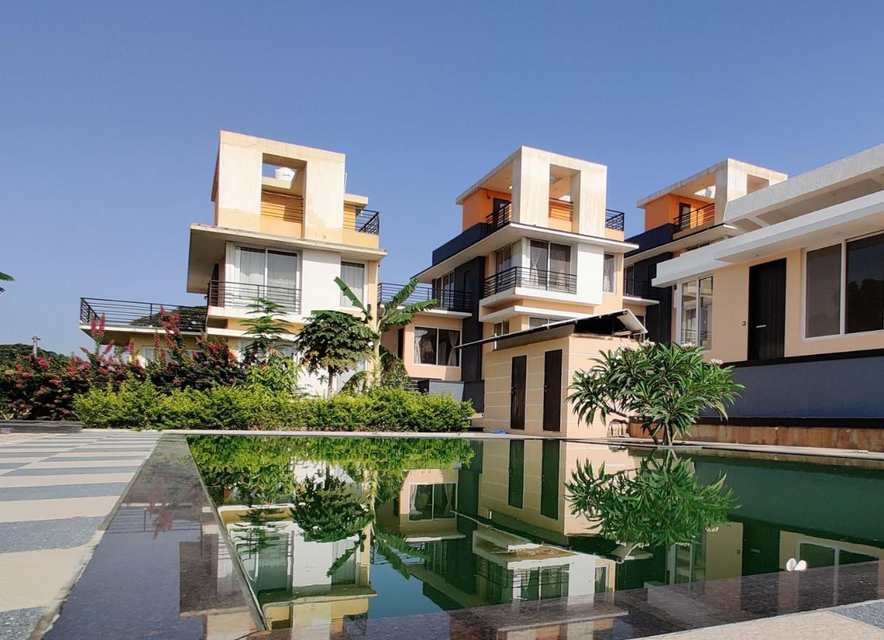 Royal Meadows - Igatpuri Bungalow B Eksteriør bilde