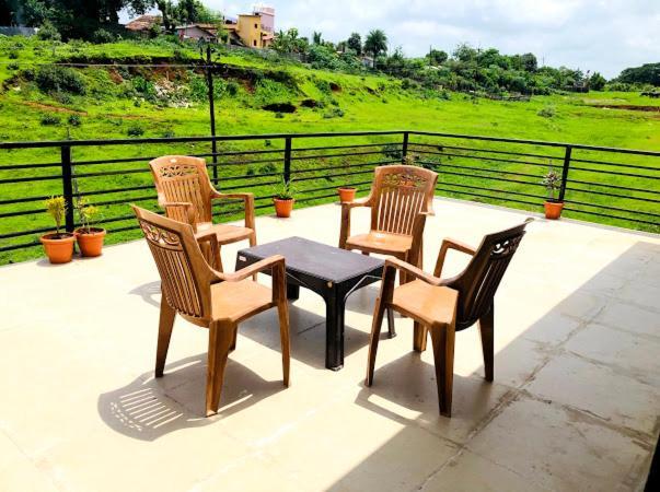 Royal Meadows - Igatpuri Bungalow B Eksteriør bilde
